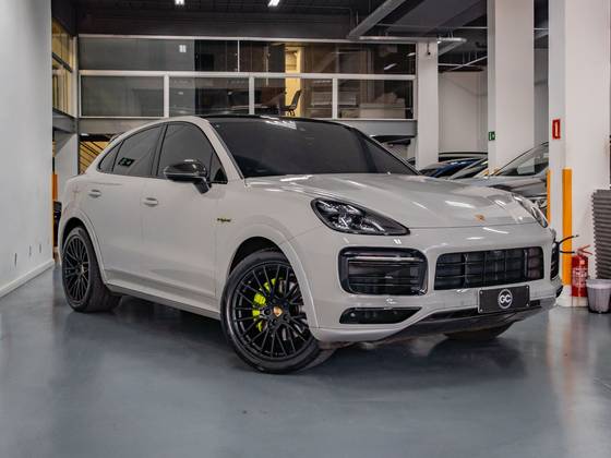 PORSCHE CAYENNE 3.0 V6 E-HYBRID COUPÉ AWD TIPTRONIC S PORSCHE CAYENNE 3.0 V6 E-HYBRID COUPÉ AWD TIPTRONIC S